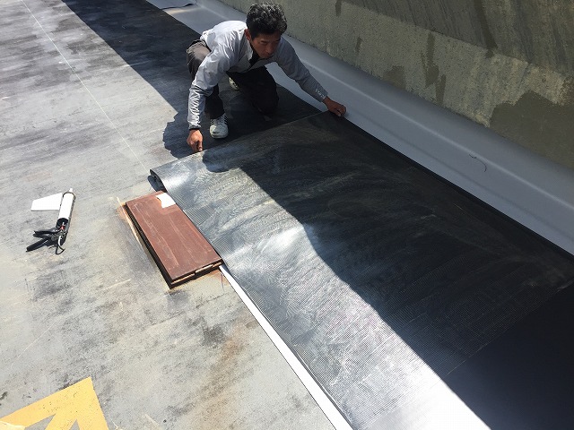 塩ビシート防水