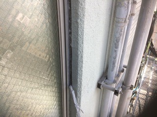 駅前ビル　コーキング工事