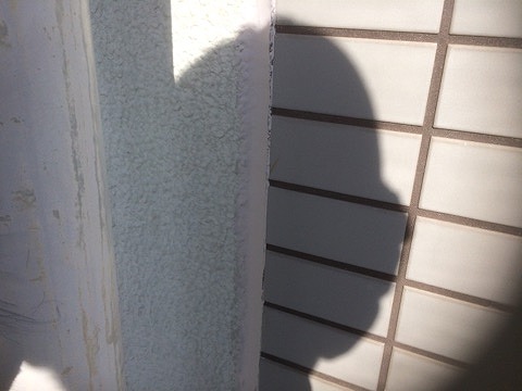 駅前ビル　コーキング工事