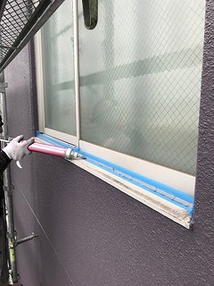 サッシ面台コーキング
