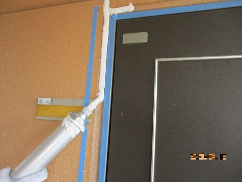 松原市マンションコーキング打ち替え工事完成