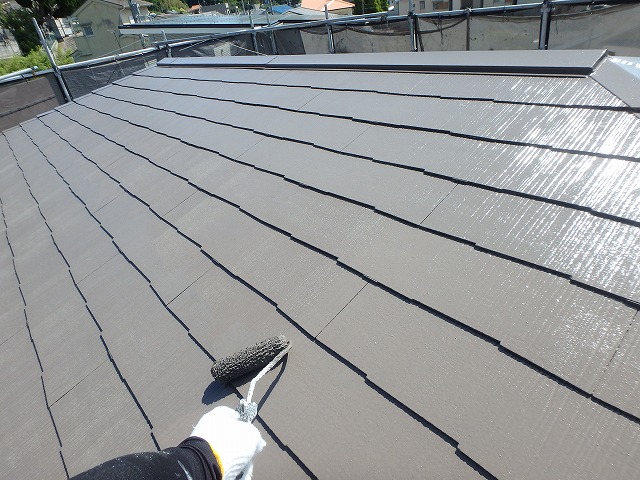 屋根上塗り