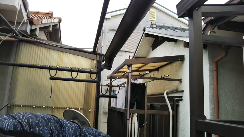 雨樋の取り付け