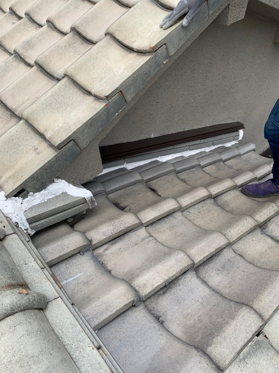 釉薬瓦から雨漏り２