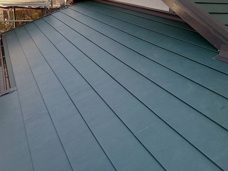 屋根葺き替え後の屋根全体