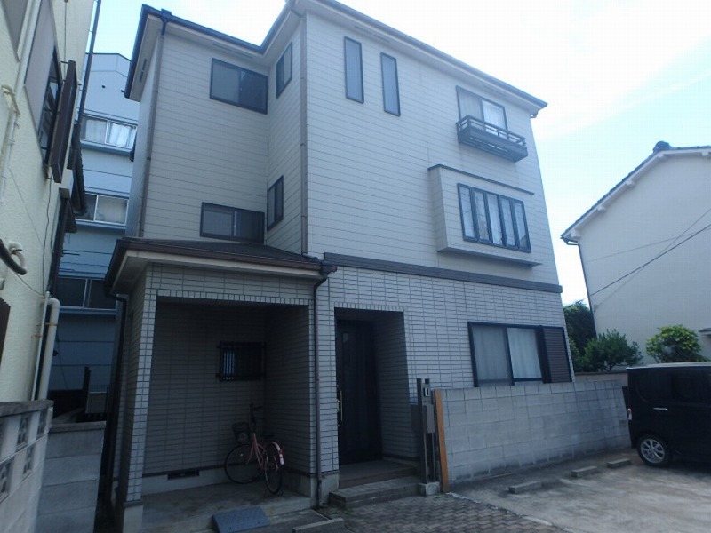 松原市の屋根カバー工法をご提案した住宅