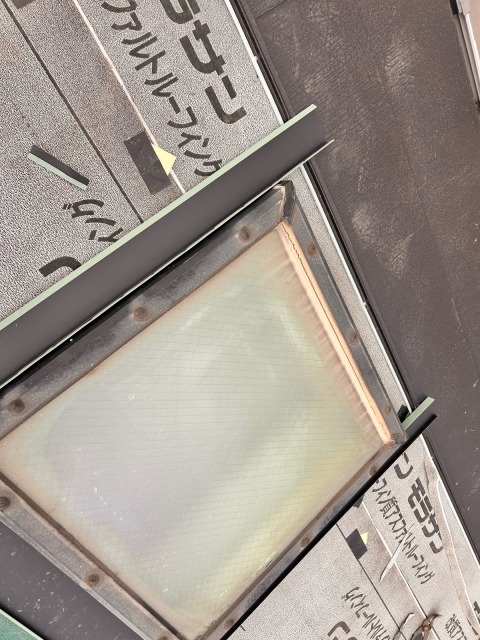 天窓付近施工前