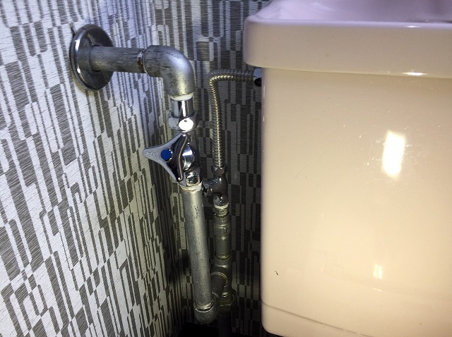トイレ配管