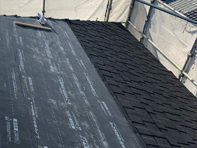 ジンカリウム鋼板屋根材の施工
