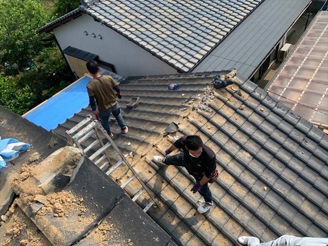 屋根材の撤去