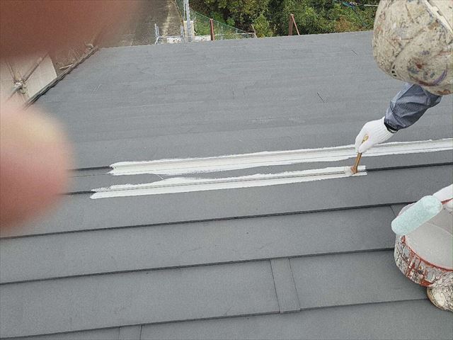 屋根塗装の下塗り