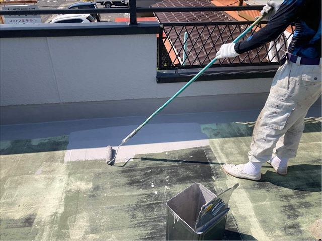 ルーフバルコニーのトップコート塗り替え