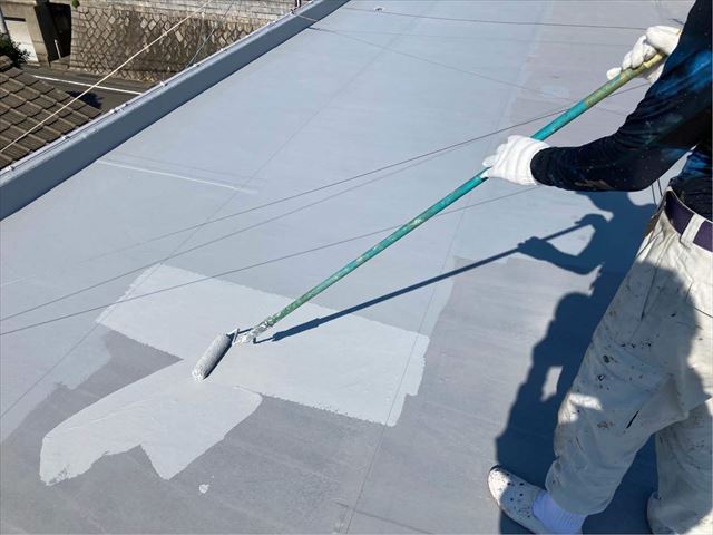 屋上のトップコート塗布