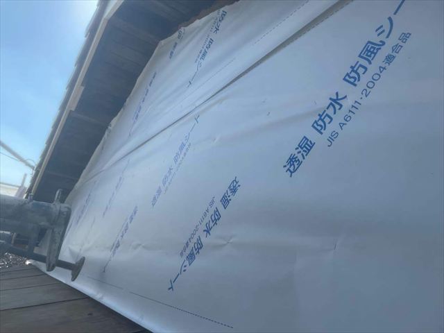 ルーフィング（防水紙）の施工