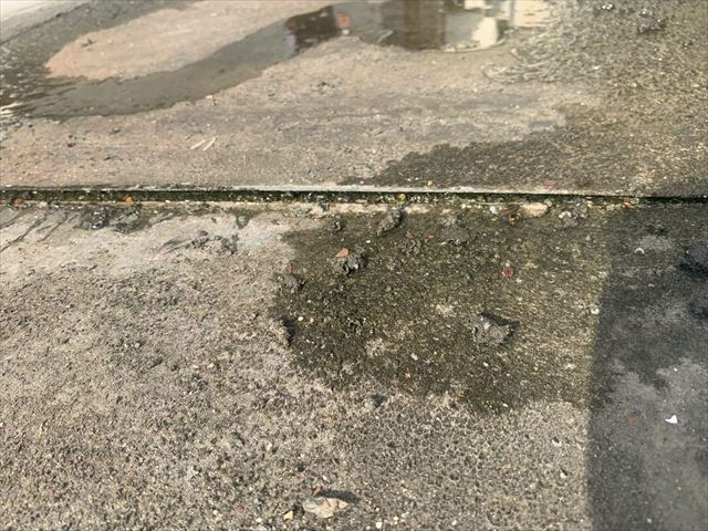 シート防水の重なり部分の剥がれ