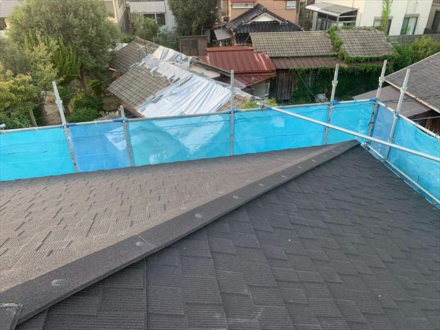屋根材「セネター」で屋根カバー施工後