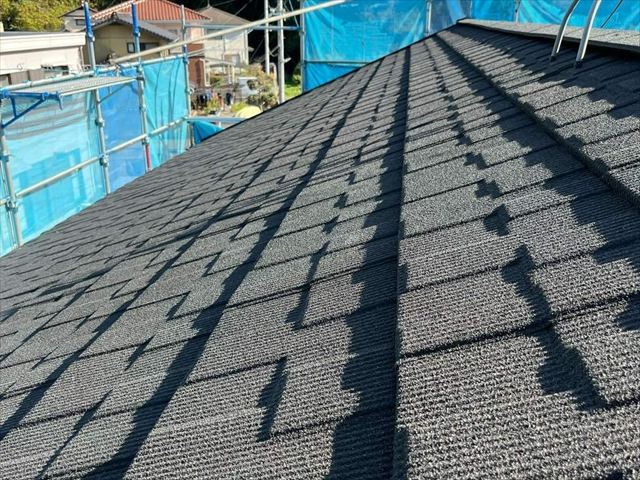 金属屋根材「セネター」でカバー工事