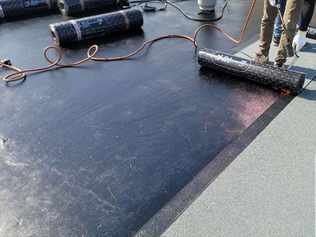 アスファルト防水のトーチ工法