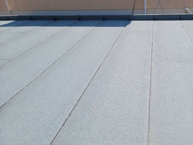 アスファルト防水のトーチ工法で施工した屋上