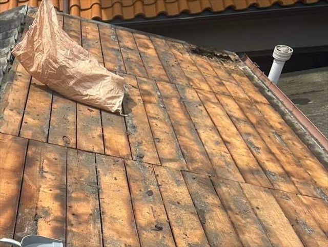 劣化した野地板