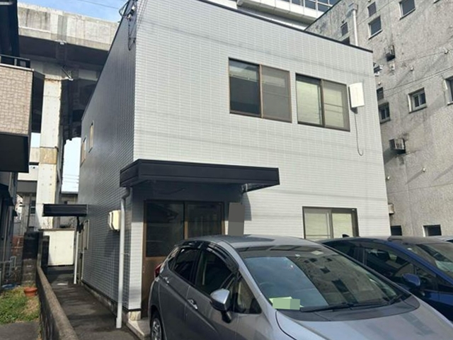 外壁塗装後の建物