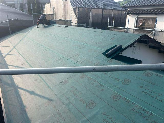 ルーフィングの敷設