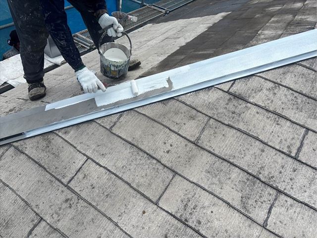 屋根塗装の下塗り