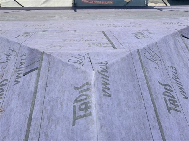 田島ルーフィングの屋根下葺材タディスセルフ