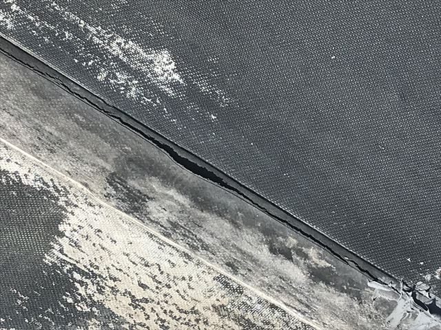 シート防水の結合部分の剥がれ