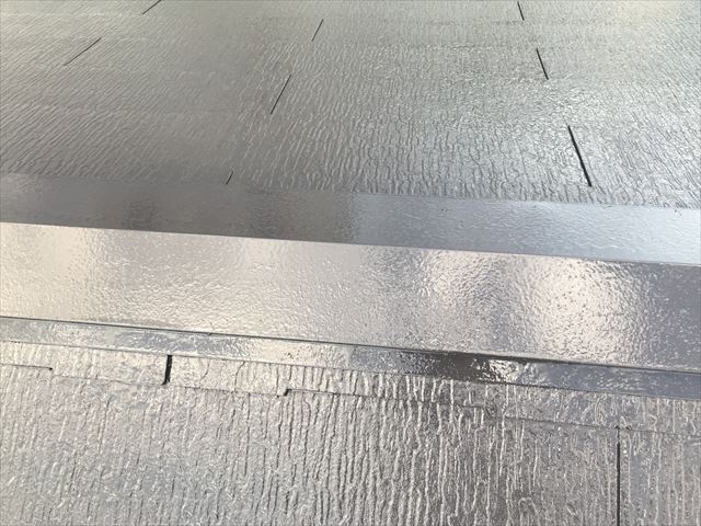 塗装後の棟板金