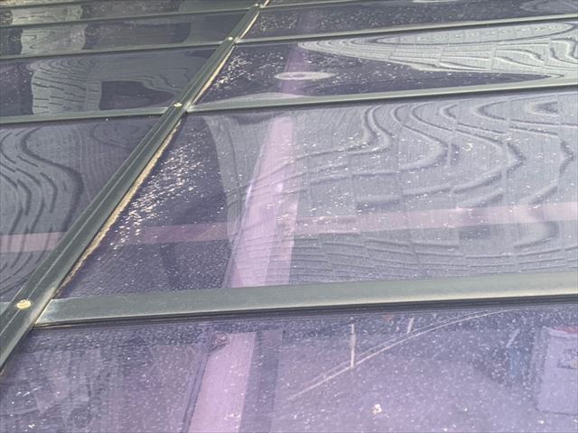 カーポートのポリカーボネート