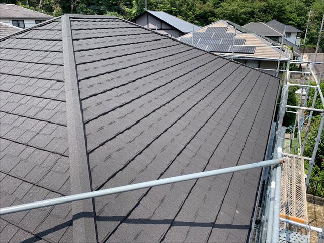 屋根カバー工法でセネターを施工した屋根