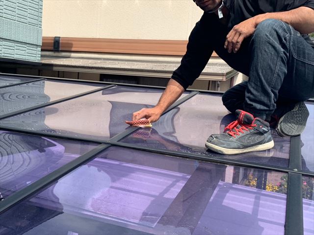 カーポートの掃除