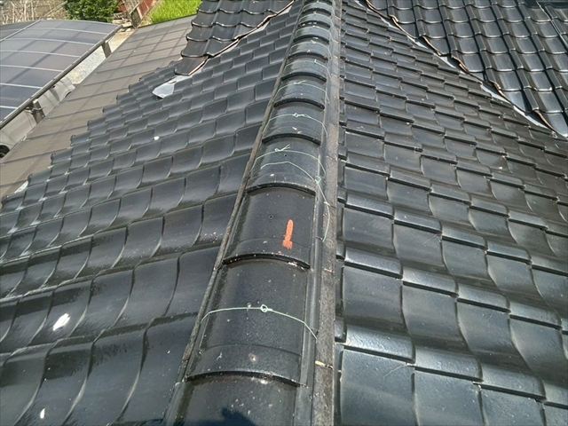 棟瓦の銅線の切れ