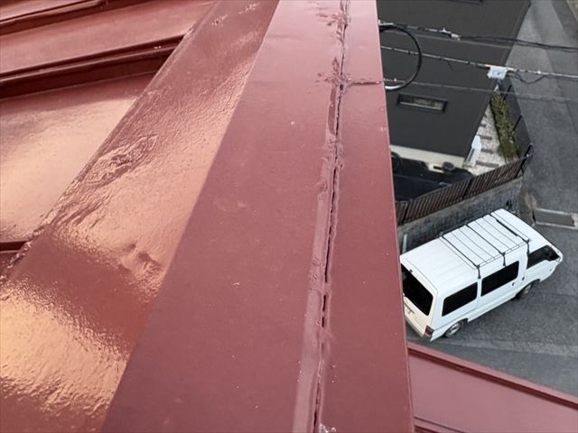 棟板金のコーキングの劣化