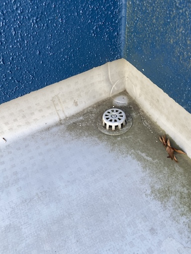 豊橋市　ベランダ　バルコニー　雨漏り　軒天　劣化　膨れ　修理