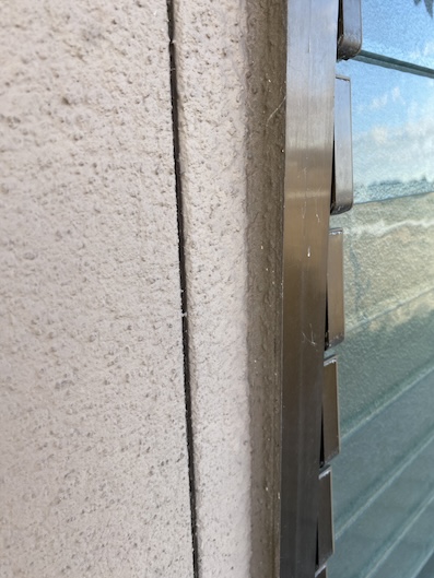 岡崎市　リシン 吹付　外壁　ヒビ割れ　調査