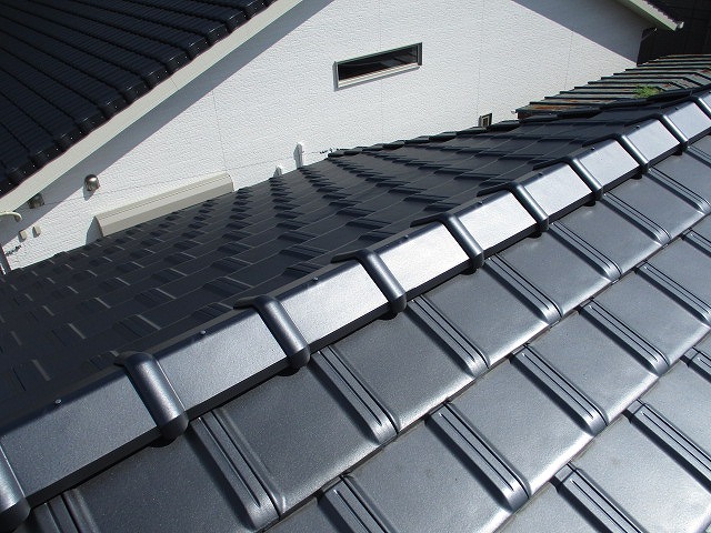 瓦葺き替え後棟部