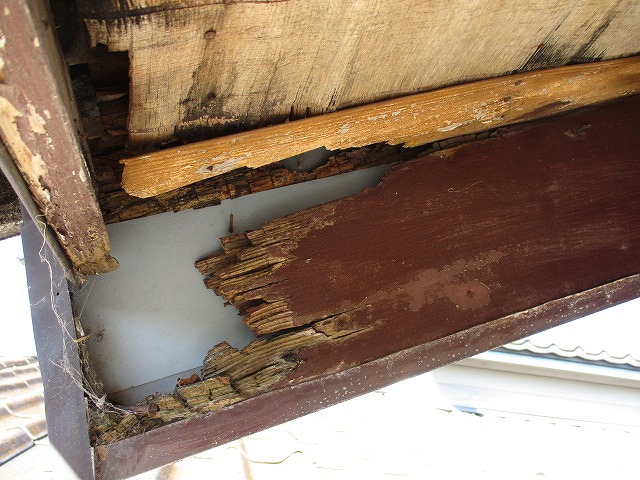 破風板　腐り
