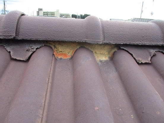 豊川市　漆喰剥がれ　塗り直し　瓦屋根