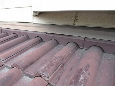 モニエル瓦　１階壁部分のしっくいの状態