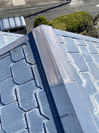 棟板金　色褪せ