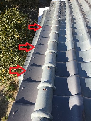 袖瓦　ビス留め