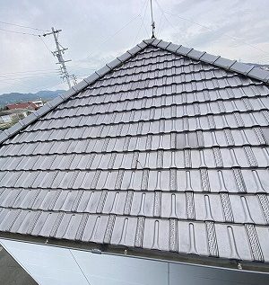 平板瓦　割れ　釘浮き　棟瓦　豊川市