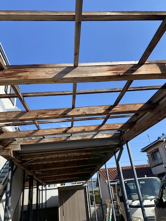 豊川市　ポリカ波板　撤去　下地劣化　交換　修理