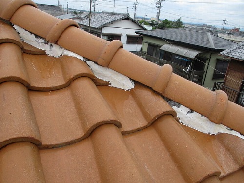豊橋市　漆喰　雨漏り　S型瓦屋根　軒天