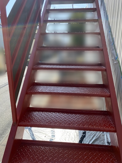 豊川市　鉄骨　外階段　錆　塗装　サビ止め