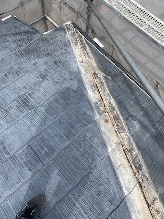 豊橋市　カラーベスト屋根　棟板金　貫板　腐る　劣化　木下地　撤去