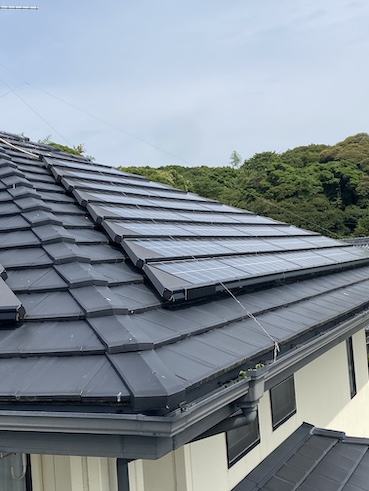 太陽光パネル　鳥の巣　被害　豊橋市　対策工事　ネット