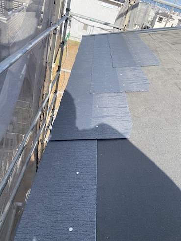 蒲郡市　カラーベスト葺き　コロニアル　クワッド　葺き替え　屋根リフォーム